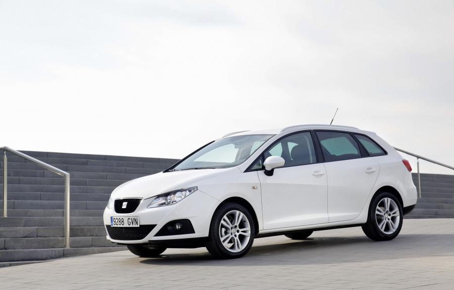  Seat Ibiza ST 2010 года  (фото 70 из 102)